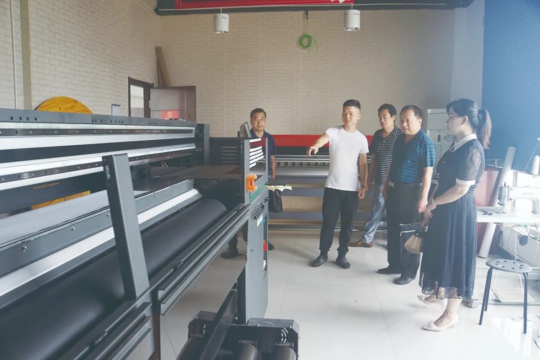 15947204100d1d75.jpg